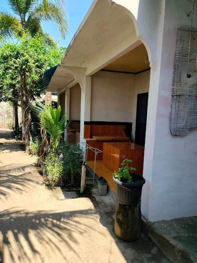 Aladdin Homestay Gili Air Exterior photo