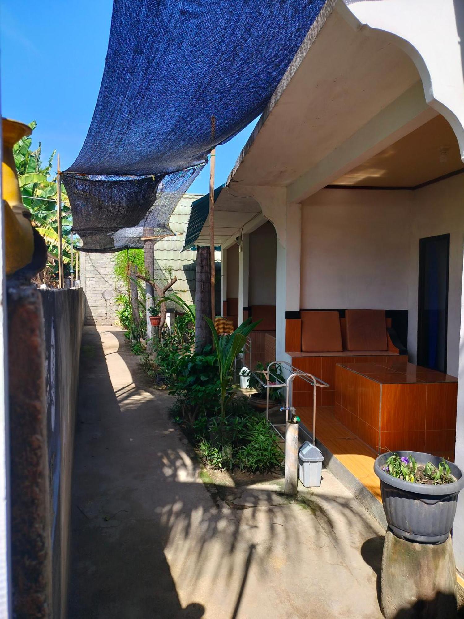 Aladdin Homestay Gili Air Exterior photo